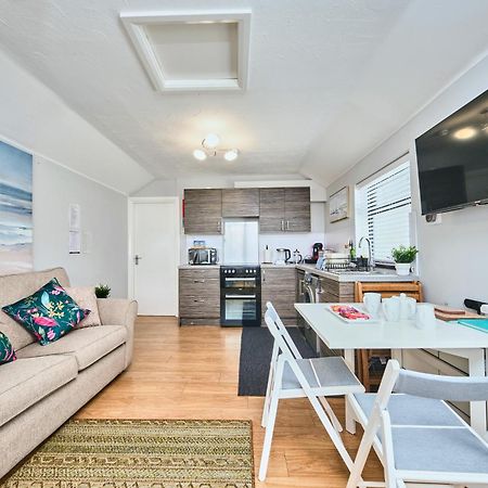 4 Golf Terrace - Portrush By The Sea Appartement Buitenkant foto